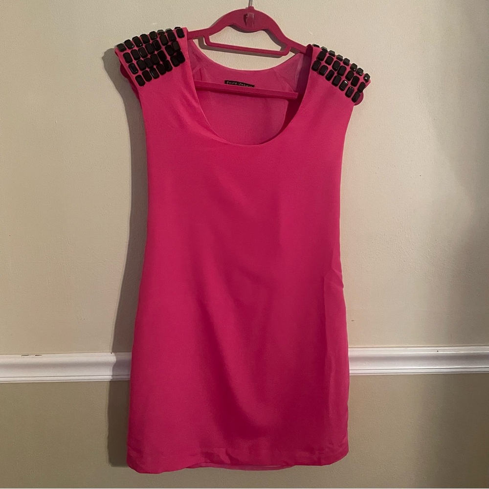 Beautiful hot pink dress size medium never worn